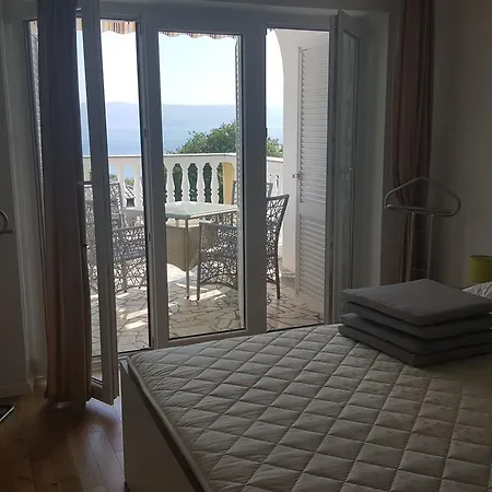 Appartamento In 27505 *